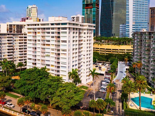 Bayshore Place apartments for sale and rent