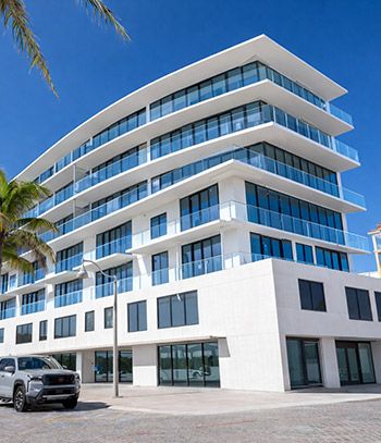 Eturna Beachside, Eturna Beachside Residences on Hollywood Beach