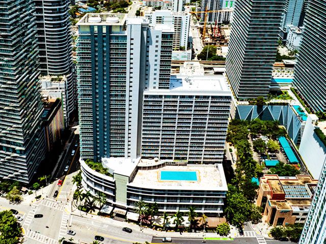 Vue at Brickell apartments for sale and rent