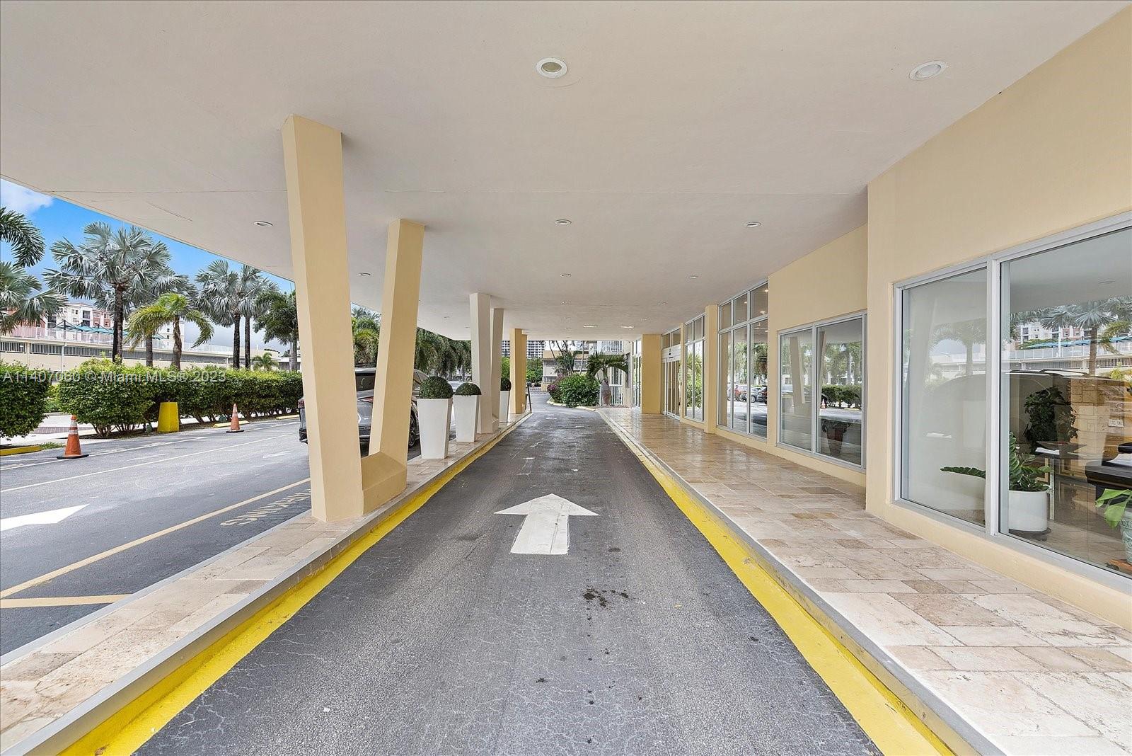 Winston Towers Sunny Isles Apartments For Sale