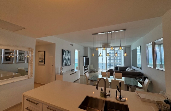 Trump Tower I Condo for Sale, 16001 Collins Ave, Apartment #1002, Sunny ...