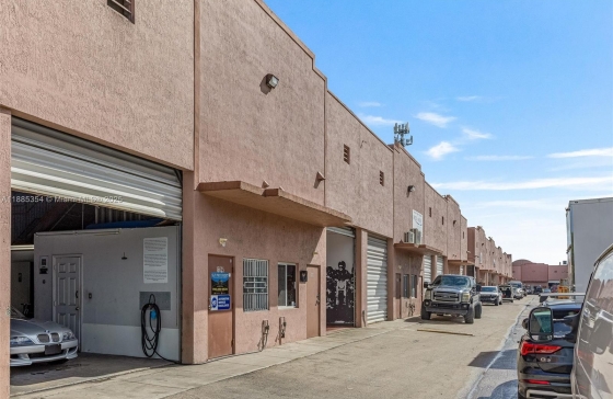 16637 SW 117th Ave #8B