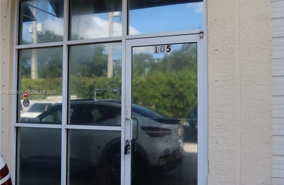 1480 NE 131st St 105 #