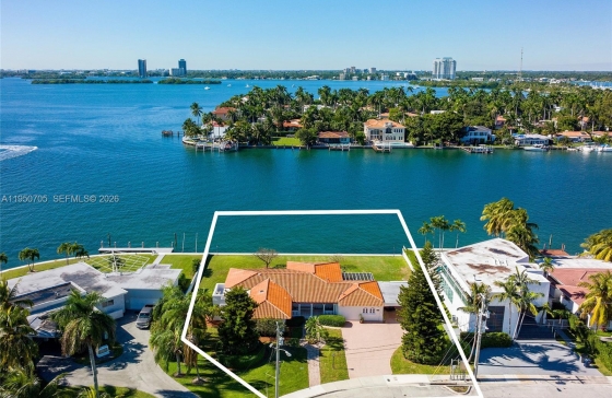 7500 W Treasure Dr #